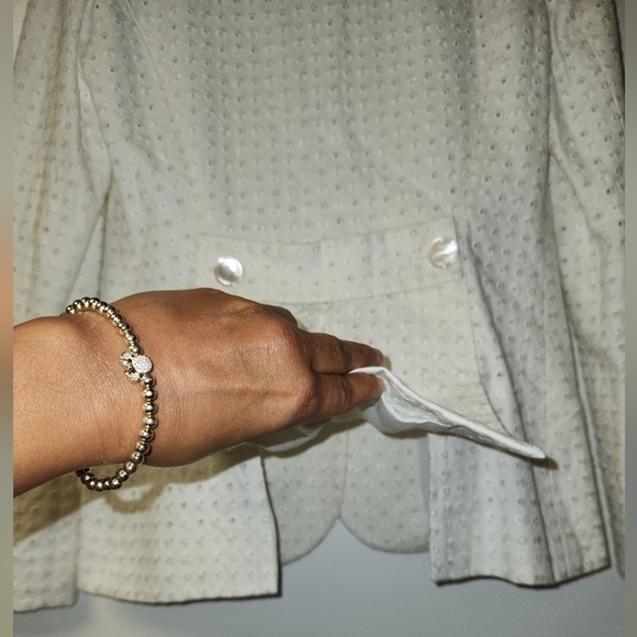 VALENTINO White Blazer Jacket Eyelet Cotton Viscose Long Sleeve Lined Size 6 - Picture 9 of 17